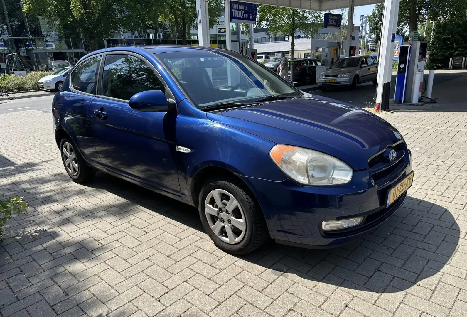 Hyundai ACCENT 1.4i Dynamic Joy Airco Blauw - 2