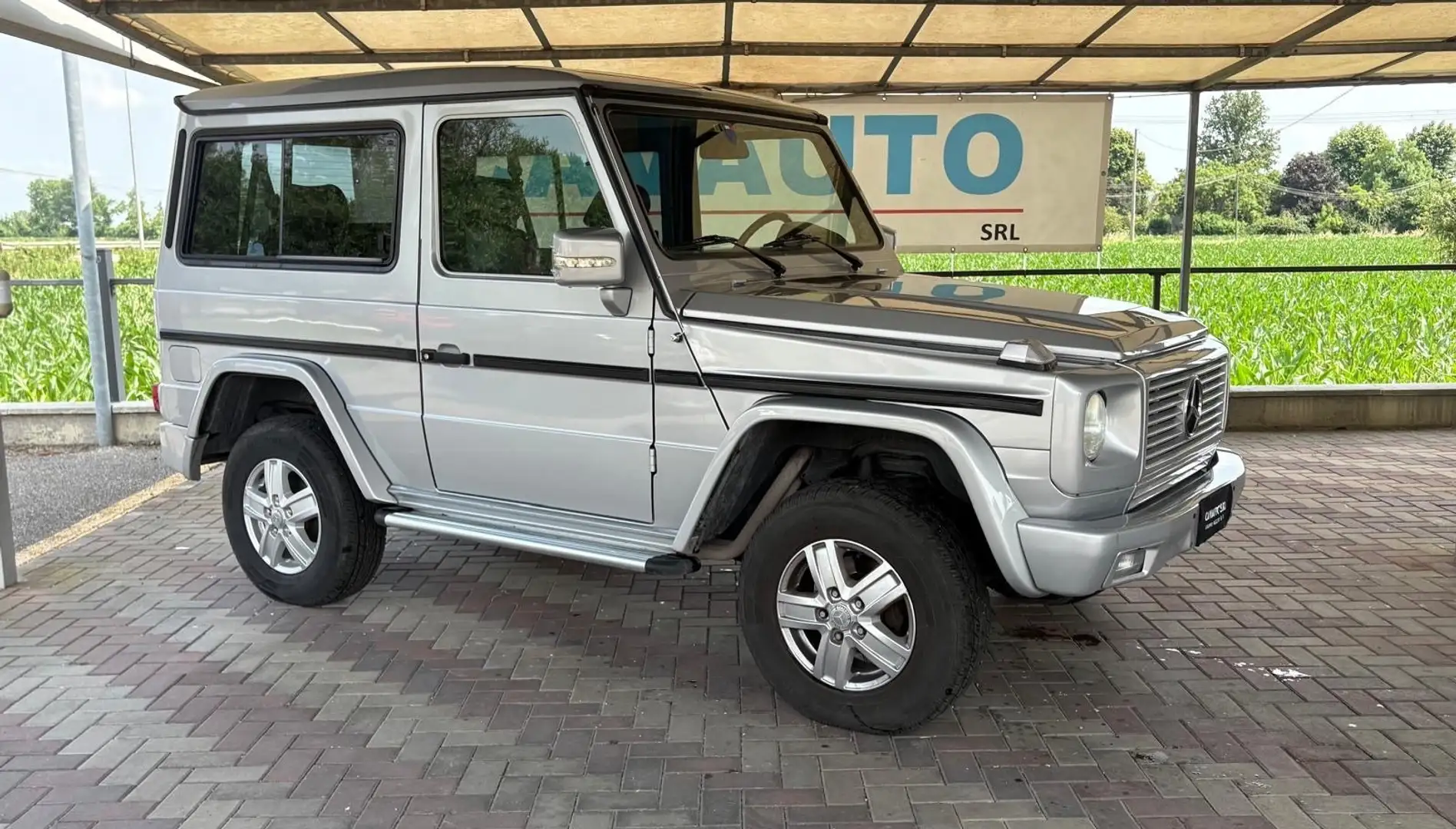 Mercedes-Benz G 200 GE corto Station Wagon Plateado - 1