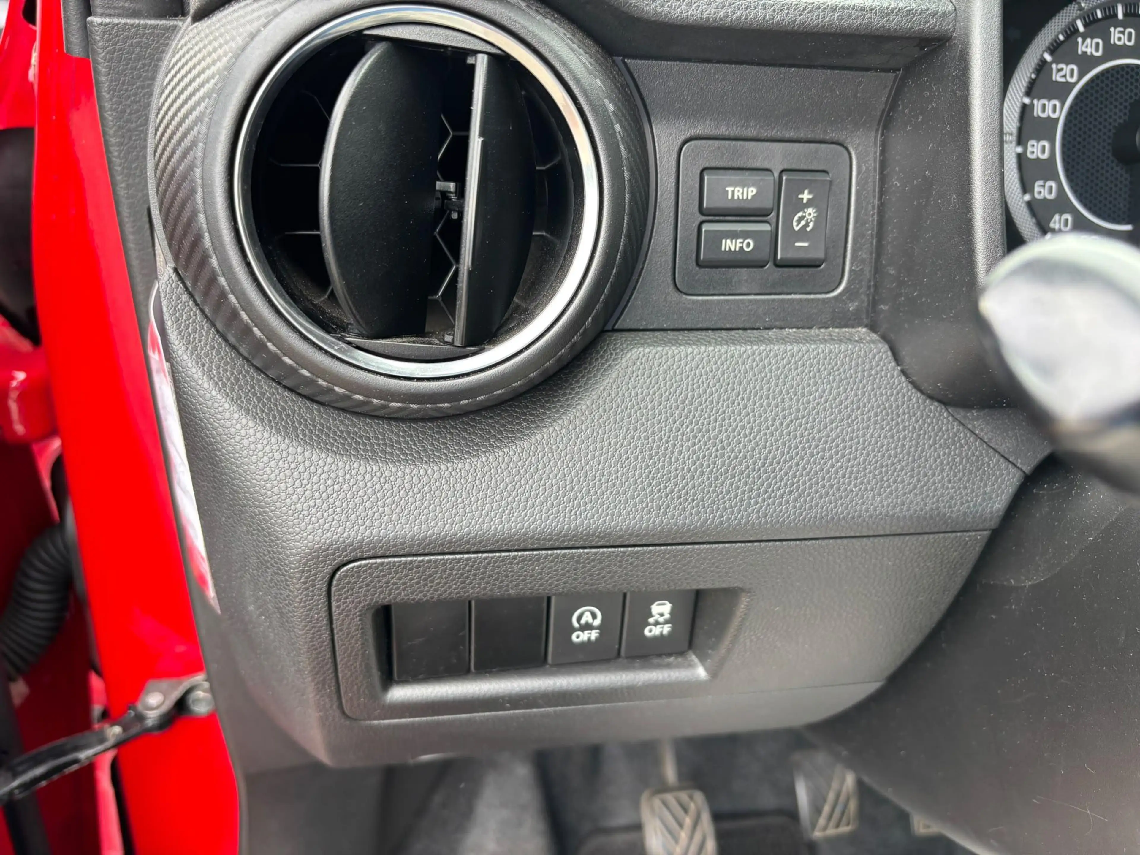 Suzuki Ignis 1.2 Smart Hybrid Comfort — photo 14