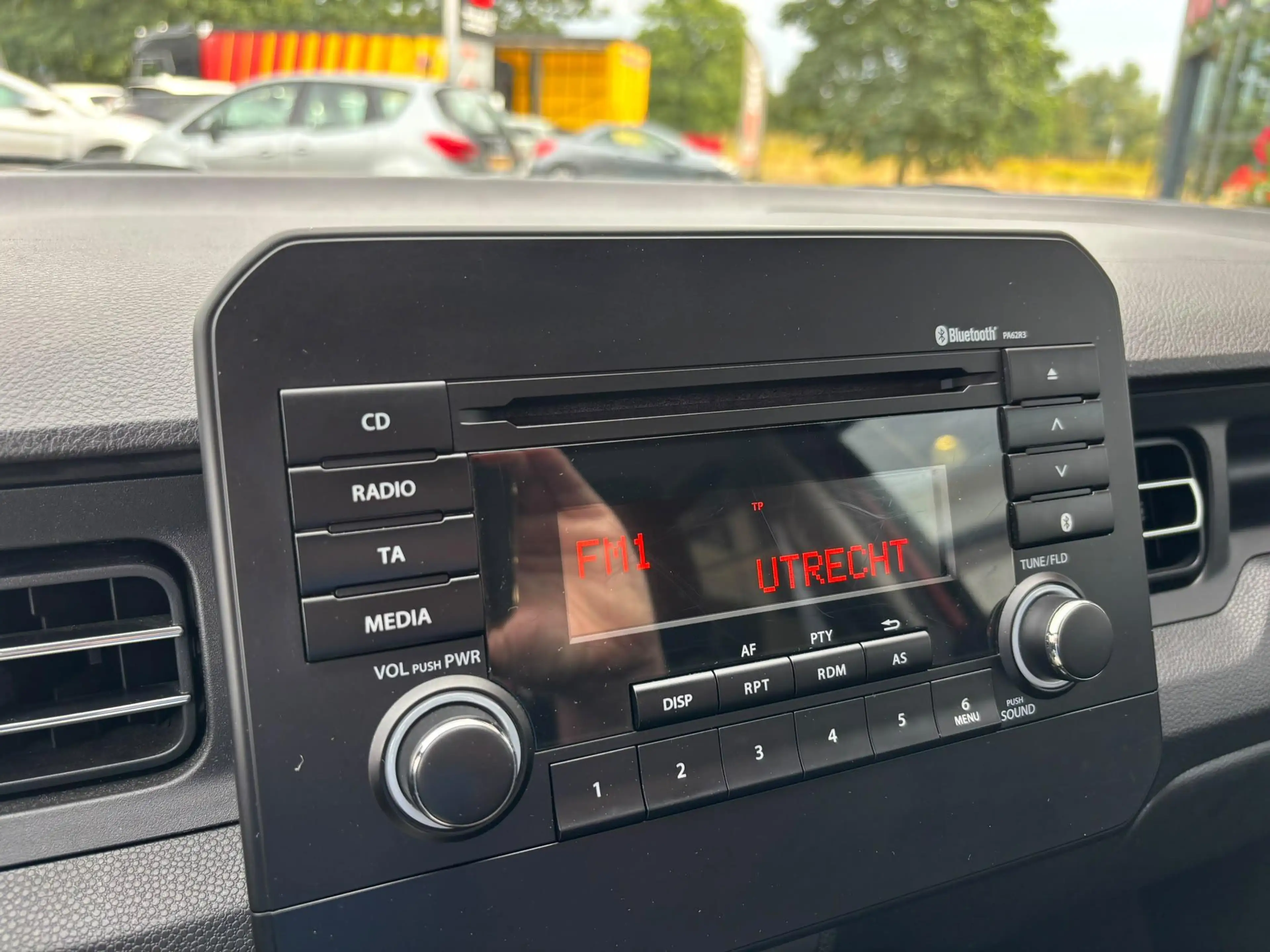 Suzuki Ignis 1.2 Smart Hybrid Comfort — photo 9
