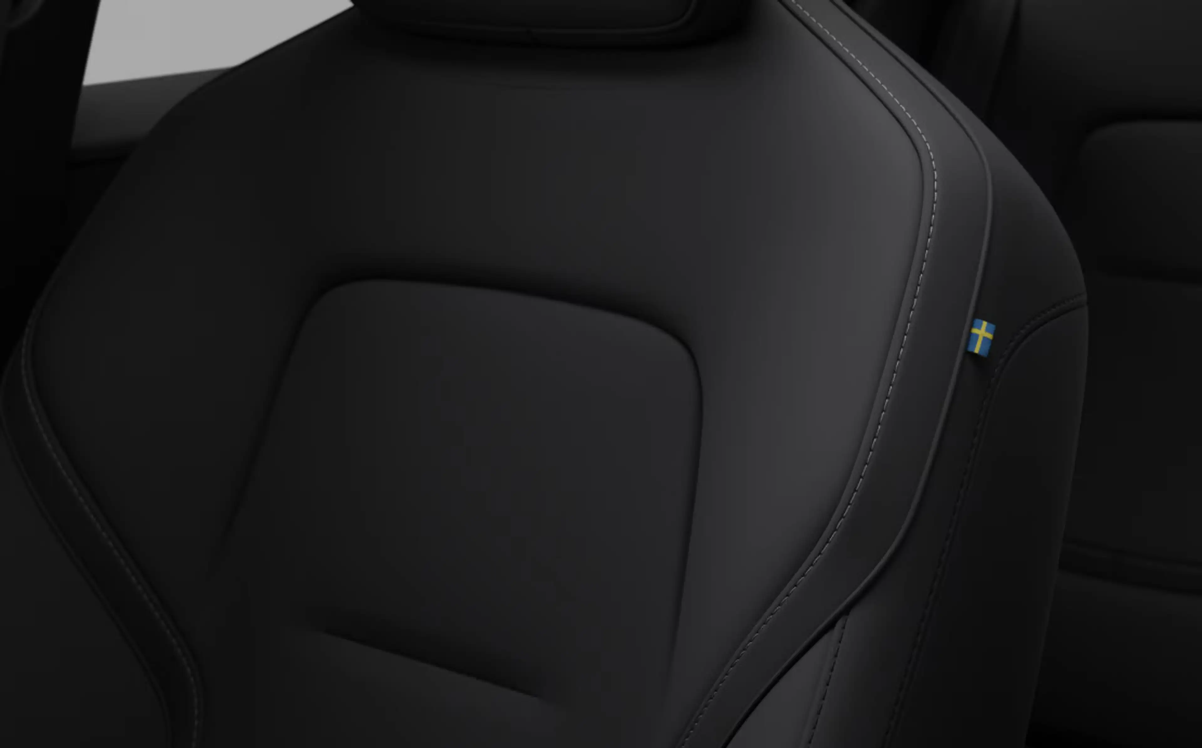 Volvo EX30 P5 Long Range Plus Black Edition Europa 69 kWh | B — photo 10