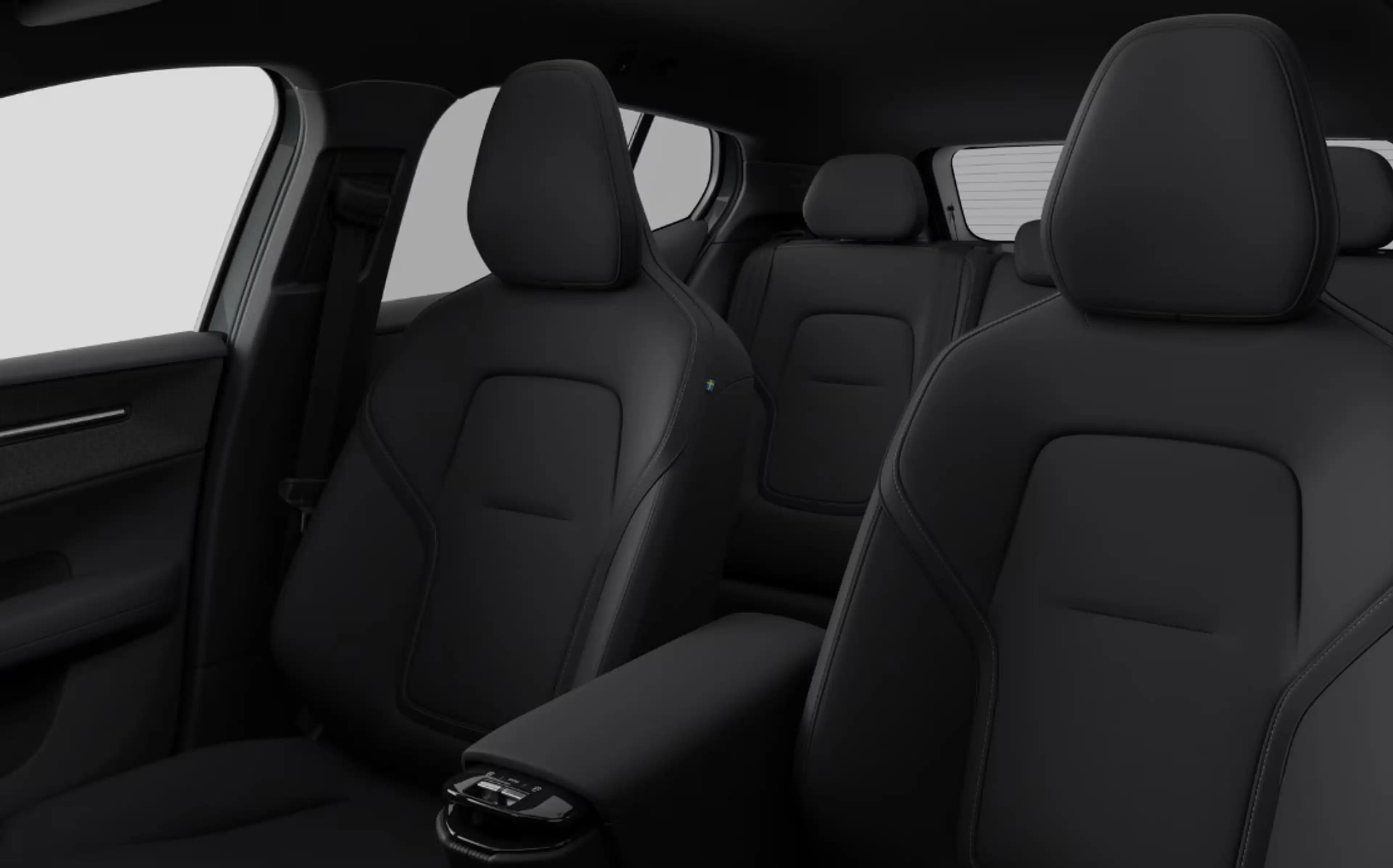 Volvo EX30 P5 Long Range Plus Black Edition Europa 69 kWh | B — photo 8