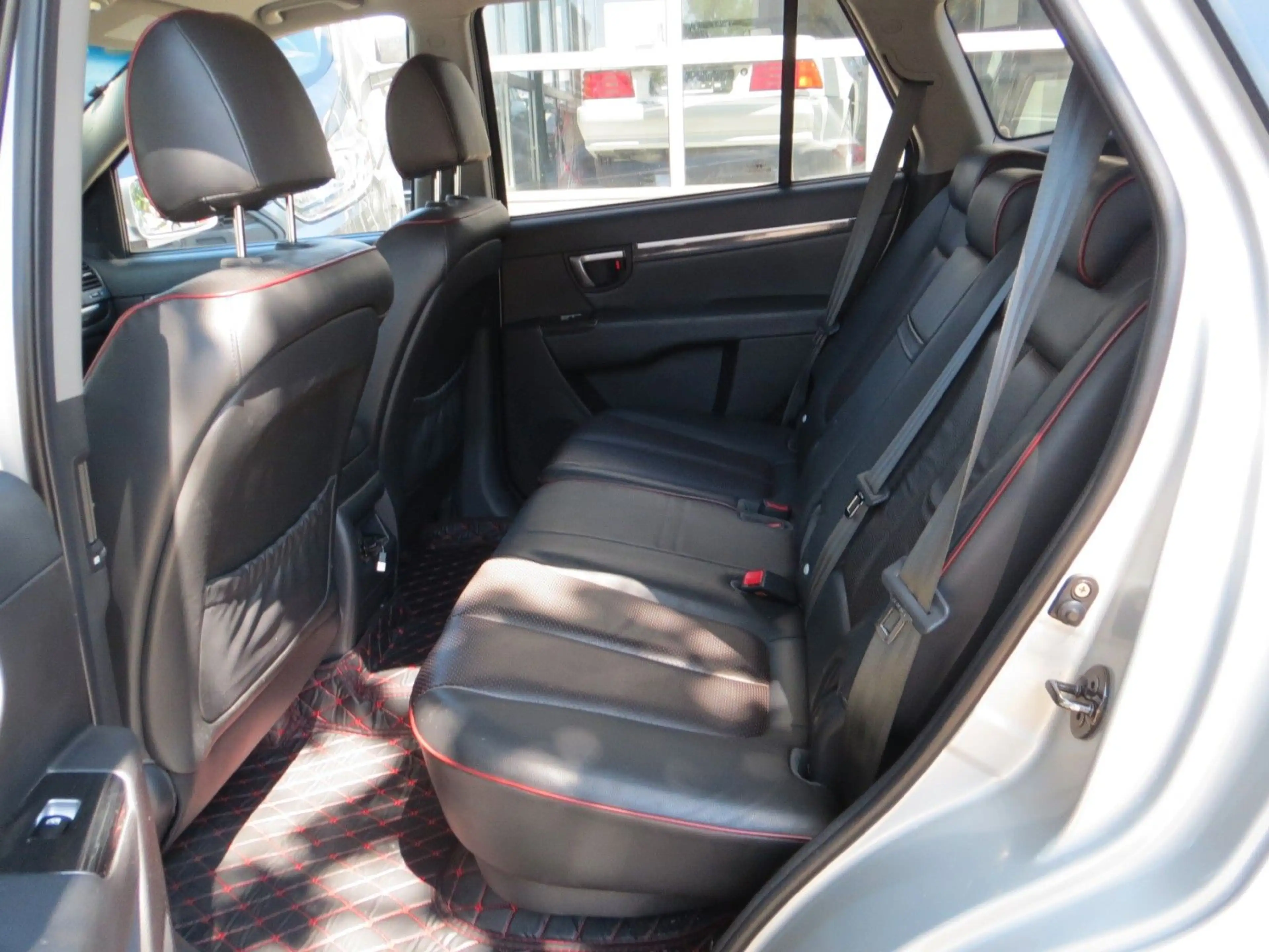Hyundai SANTA FE 2.7 GLS*Kamera*Leder* — photo 9