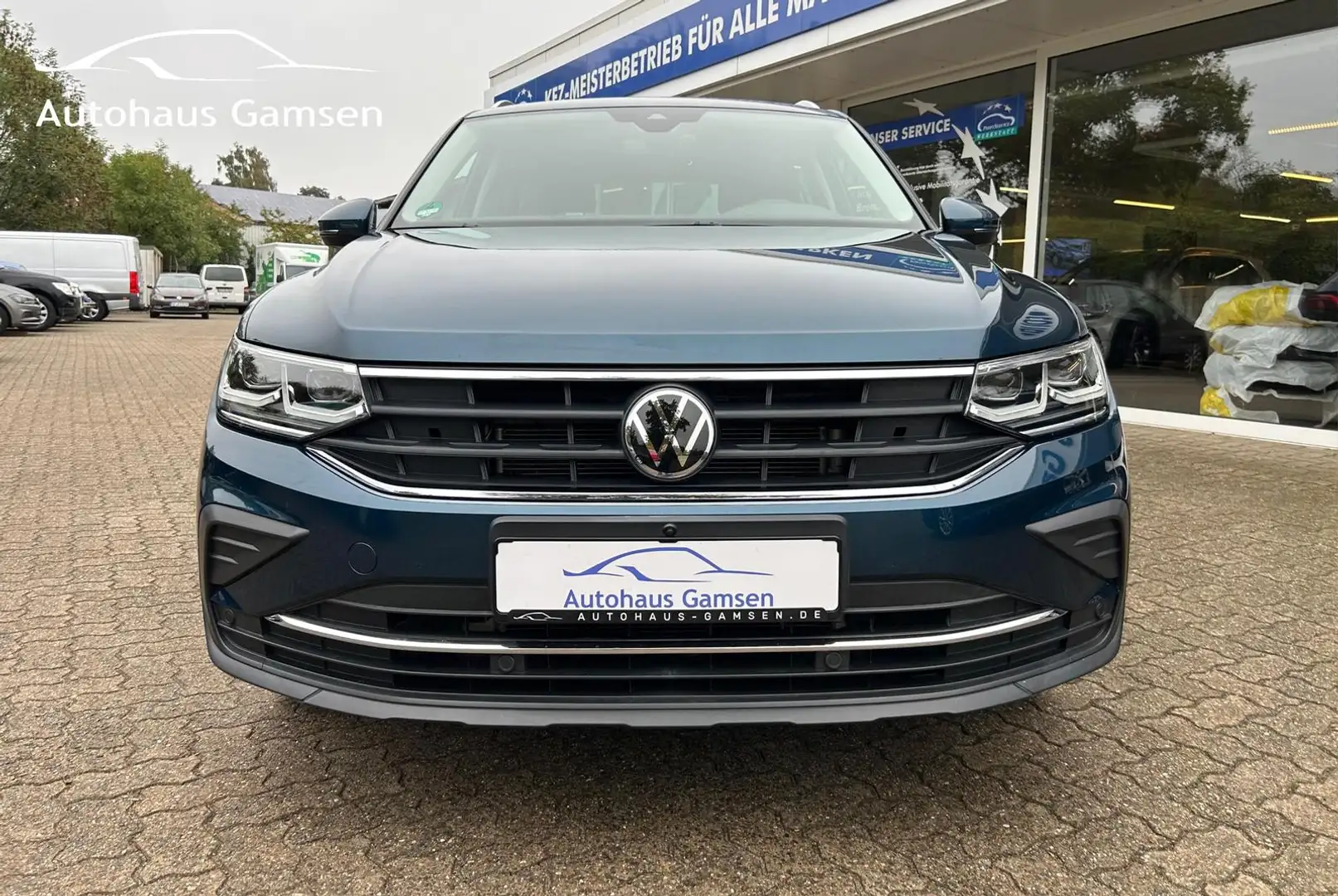 Volkswagen Tiguan 2.0 TDI DSG Active NWGAR/LED/AHK Blau - 2