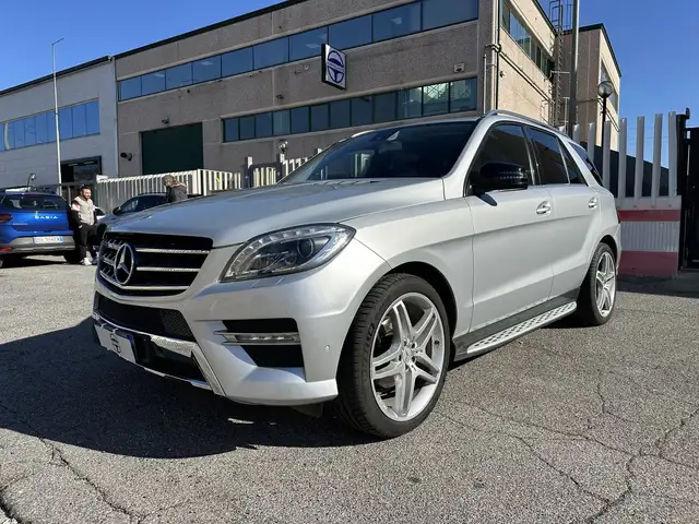 Mercedes-Benz ML 250 ML 250 BlueTEC Premium 4Matic