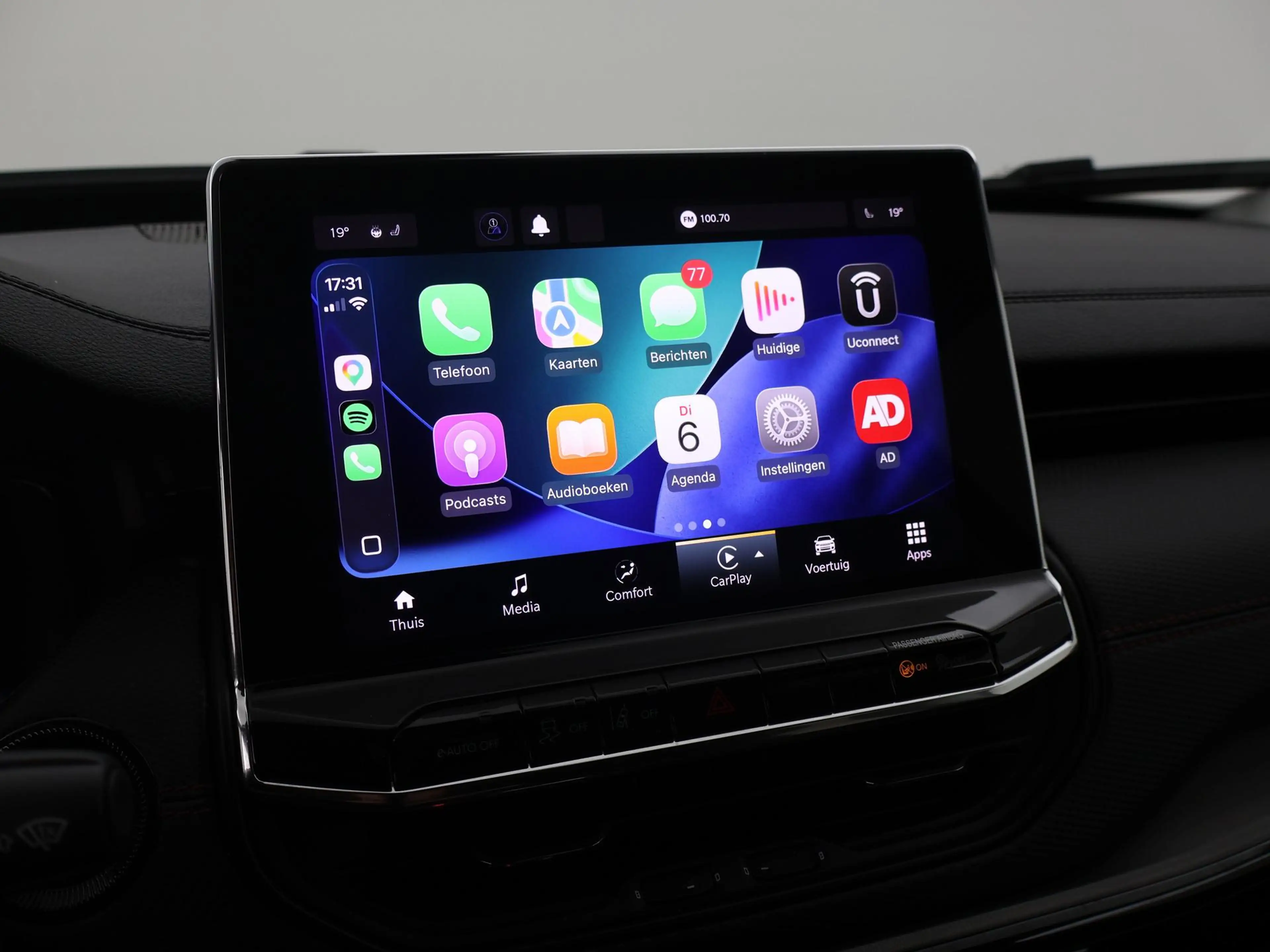 Jeep Compass 1.5T e-Hybrid High Altitude WINTERPACK|CAMERA|CARP — photo 20
