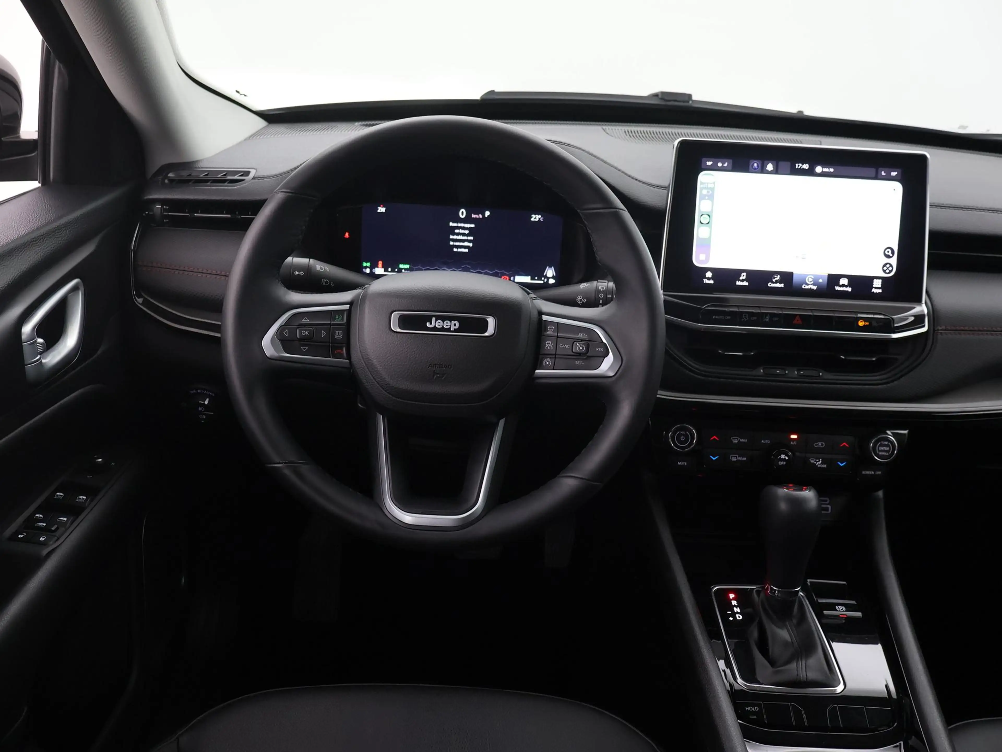 Jeep Compass 1.5T e-Hybrid High Altitude WINTERPACK|CAMERA|CARP — photo 28