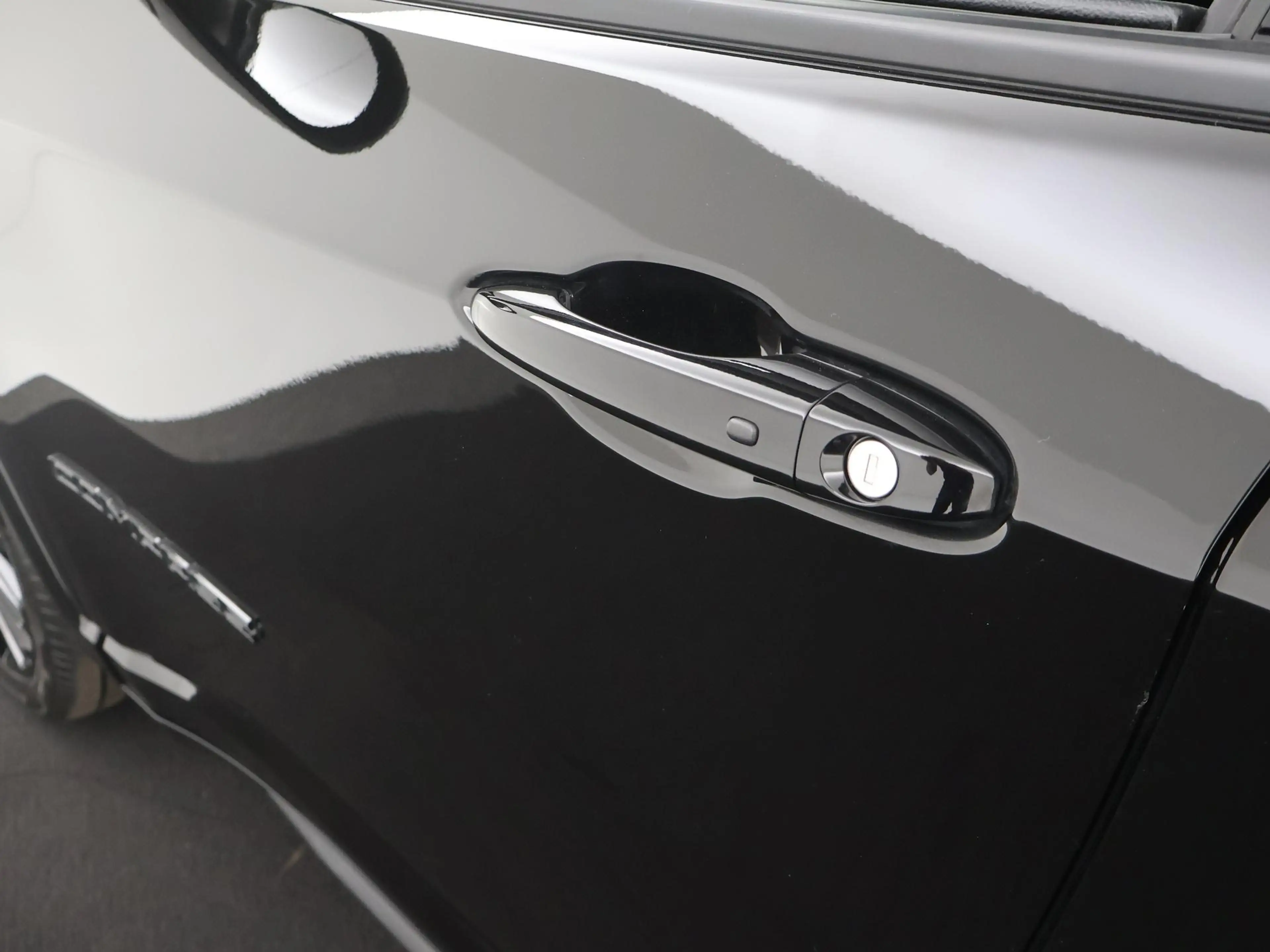 Jeep Compass 1.5T e-Hybrid High Altitude WINTERPACK|CAMERA|CARP — photo 38