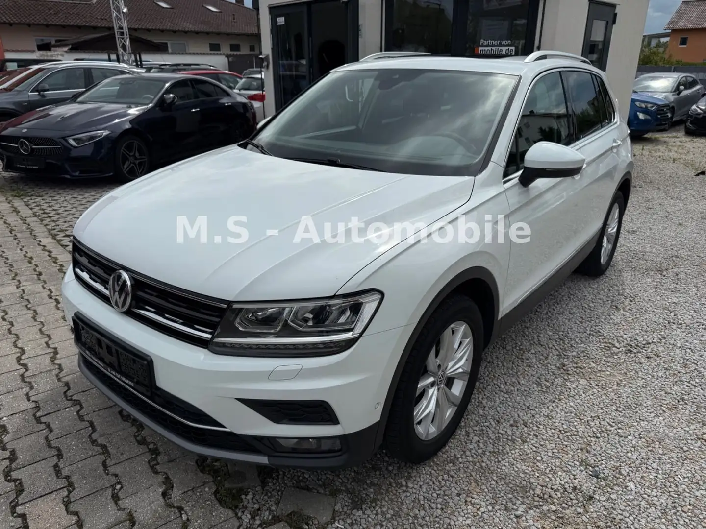 Volkswagen Tiguan 2.TSI Highline BMT 4x4 DSG*ACC*SHZ*Pano* Weiß - 1