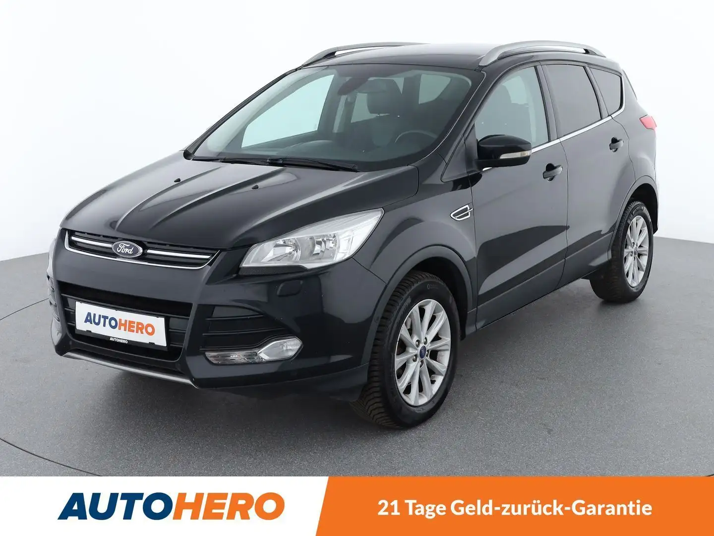 Ford Kuga 2.0 TDCi Titanium Schwarz - 1
