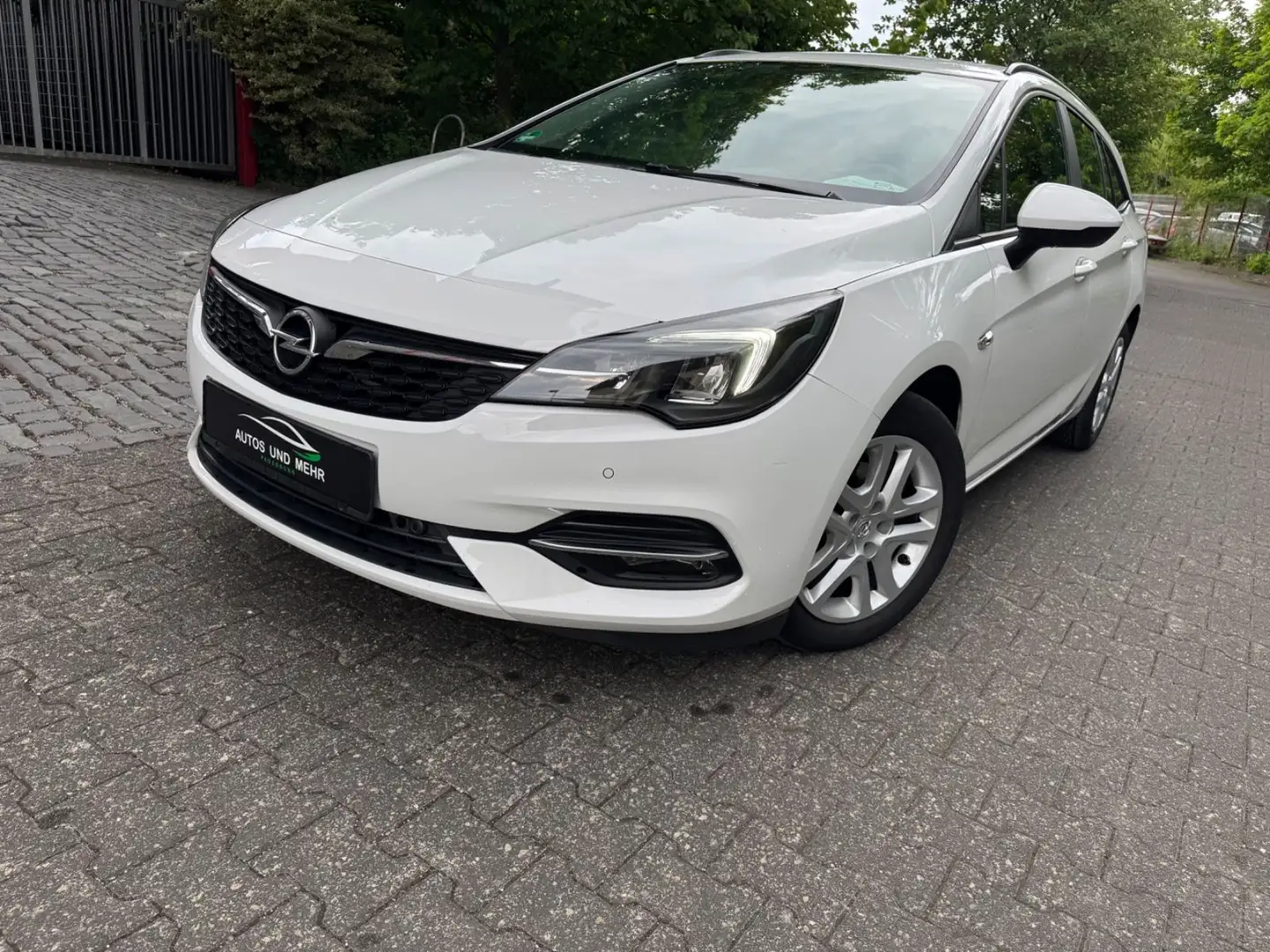 Opel Astra K Sports Tourer Edition Start/Stop Weiß - 1