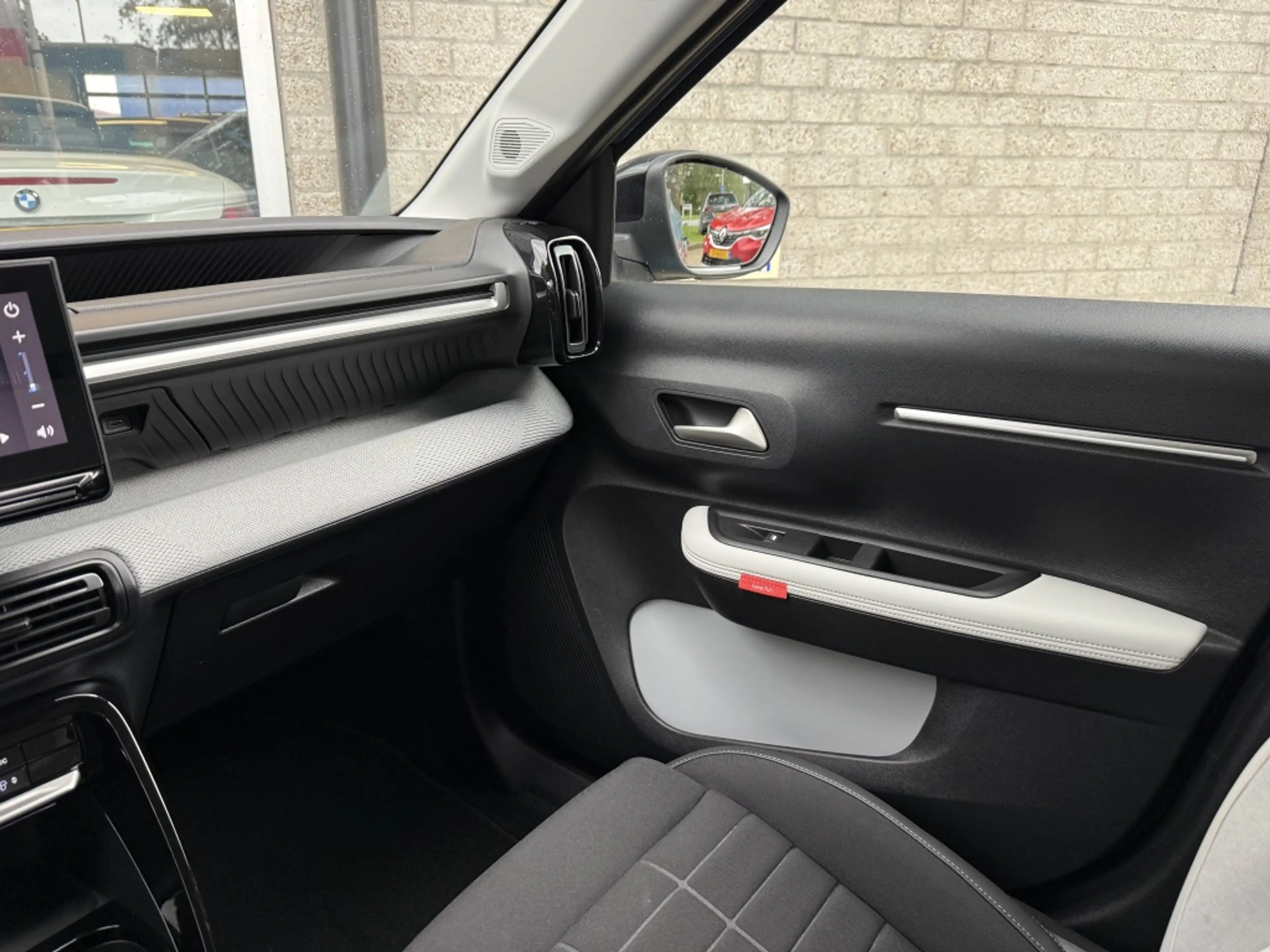 Citroen E-C3 Max 113pk 44 kWh 3 fase — photo 28