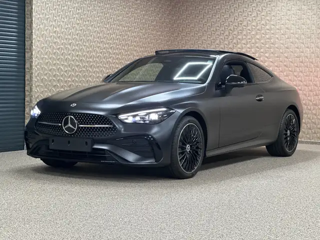 Mercedes-Benz CLE 450 Coupé 4-Matic AMG Line MY24