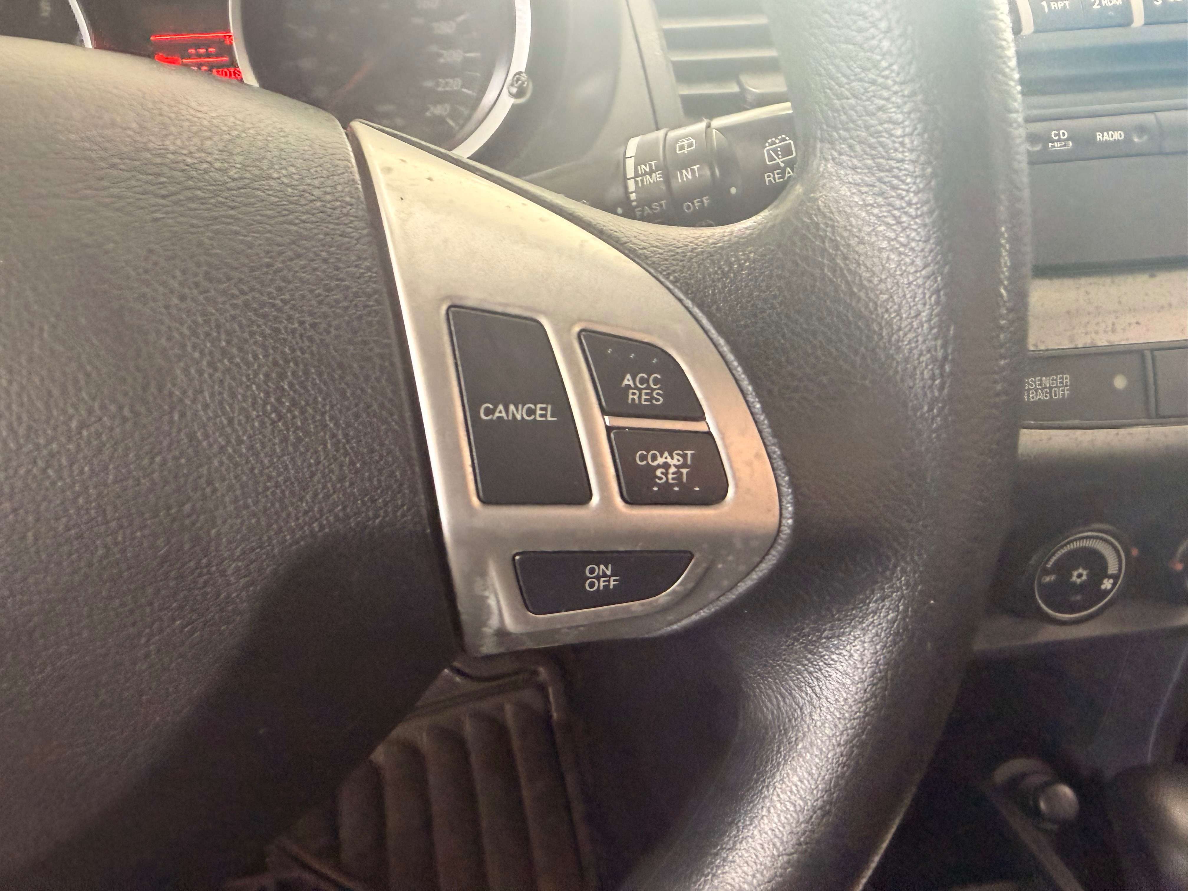 2013 Mitsubishi Lancer Sportback SE - Image 15