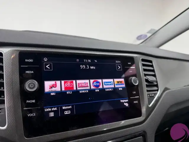 Volkswagen Golf view 12