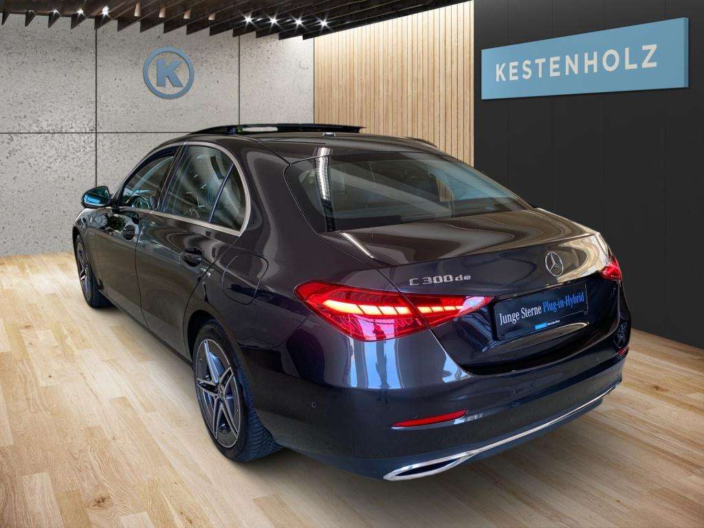 Mercedes-Benz C 300