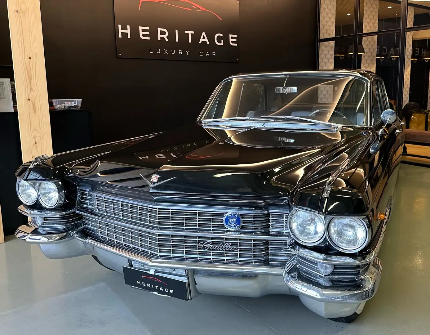 Cadillac Fleetwood automatica / ASI/ magnifica/ 6.300 cc / 6 posti Negru - 2