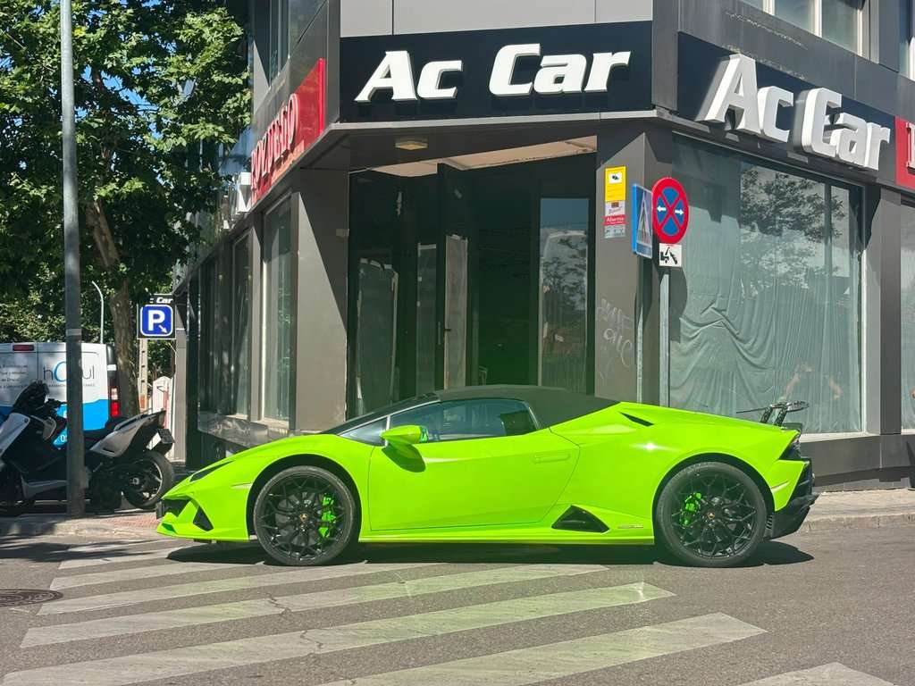 Lamborghini Huracán 5.2 V10 LP 640-4 EVO Spyder - foto 1