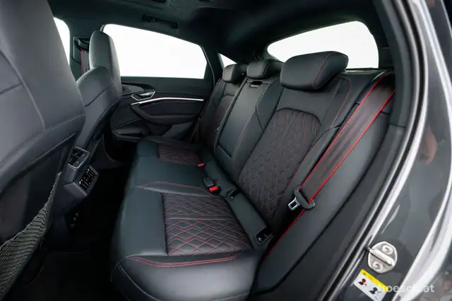 Audi Q8 e-tron SQ8 e-tron quattro 21" HEAD-UP PANO DIGI-MATRIX - Ansicht 7