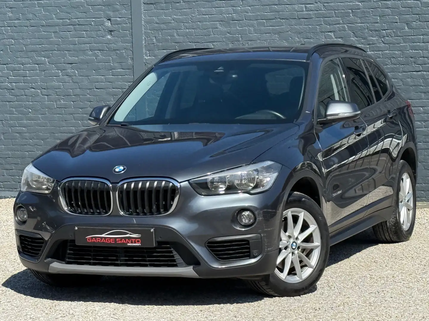BMW X1 2.0 d sDrive18 /Navi/Cuir/Led/Pdc/Tva/Garantie/ Grey - 1