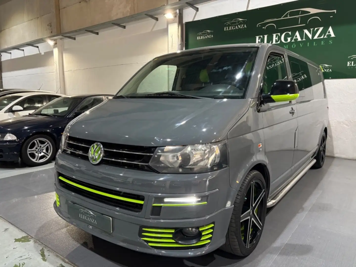 Volkswagen T4 Multivan 2.0 BiTDI 180 4M Gris - 1