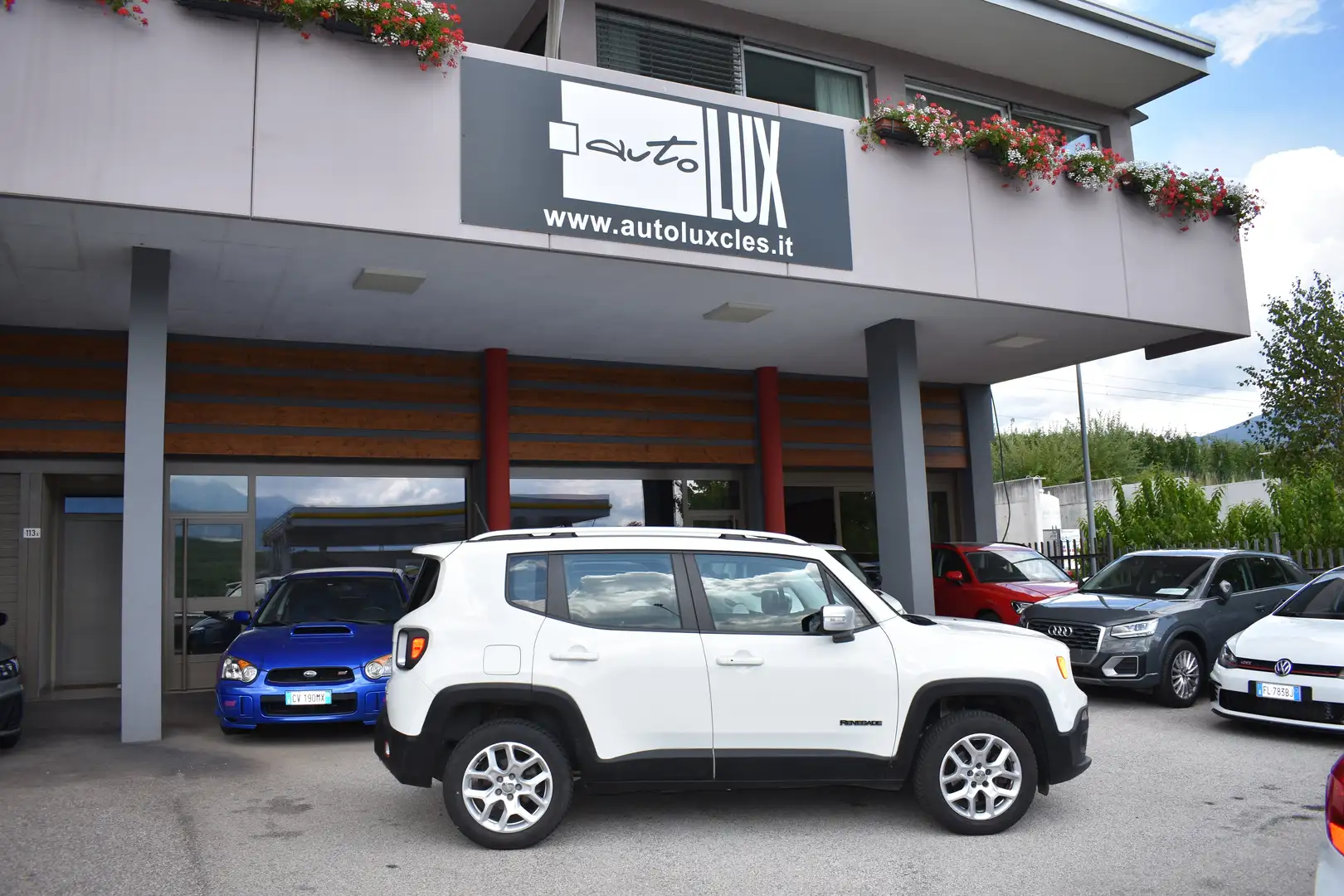 Jeep Renegade 4WD "LIMITED " 140CV MANUALE Bianco - 2