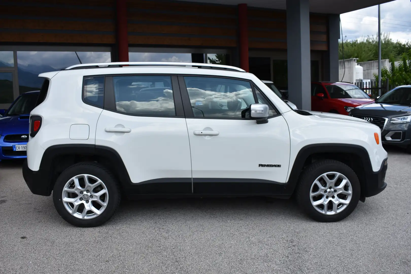 Jeep Renegade 4WD "LIMITED " 140CV MANUALE Bianco - 1