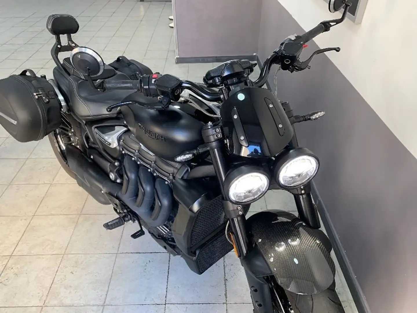 Triumph Rocket 3 R BLACK EDITION LIMITED Negru - 2
