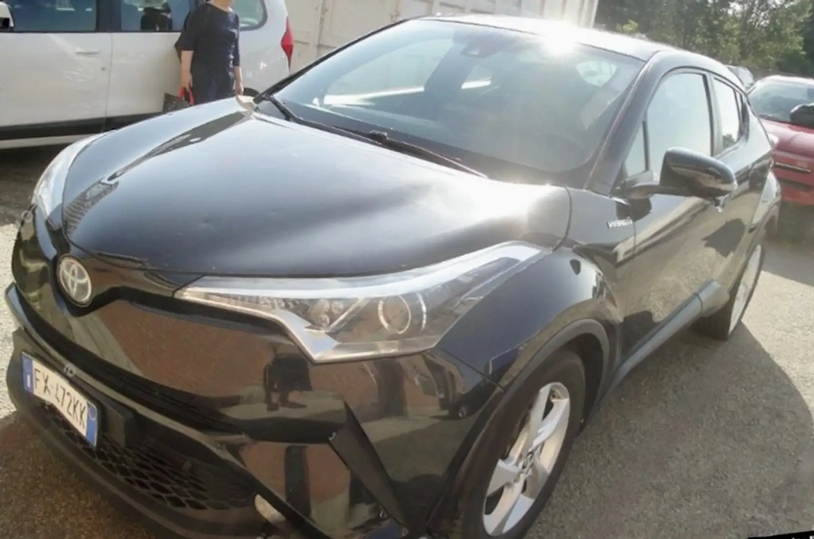 Toyota C-HR 1.8h Business 2wd e-cvt Nero - 2