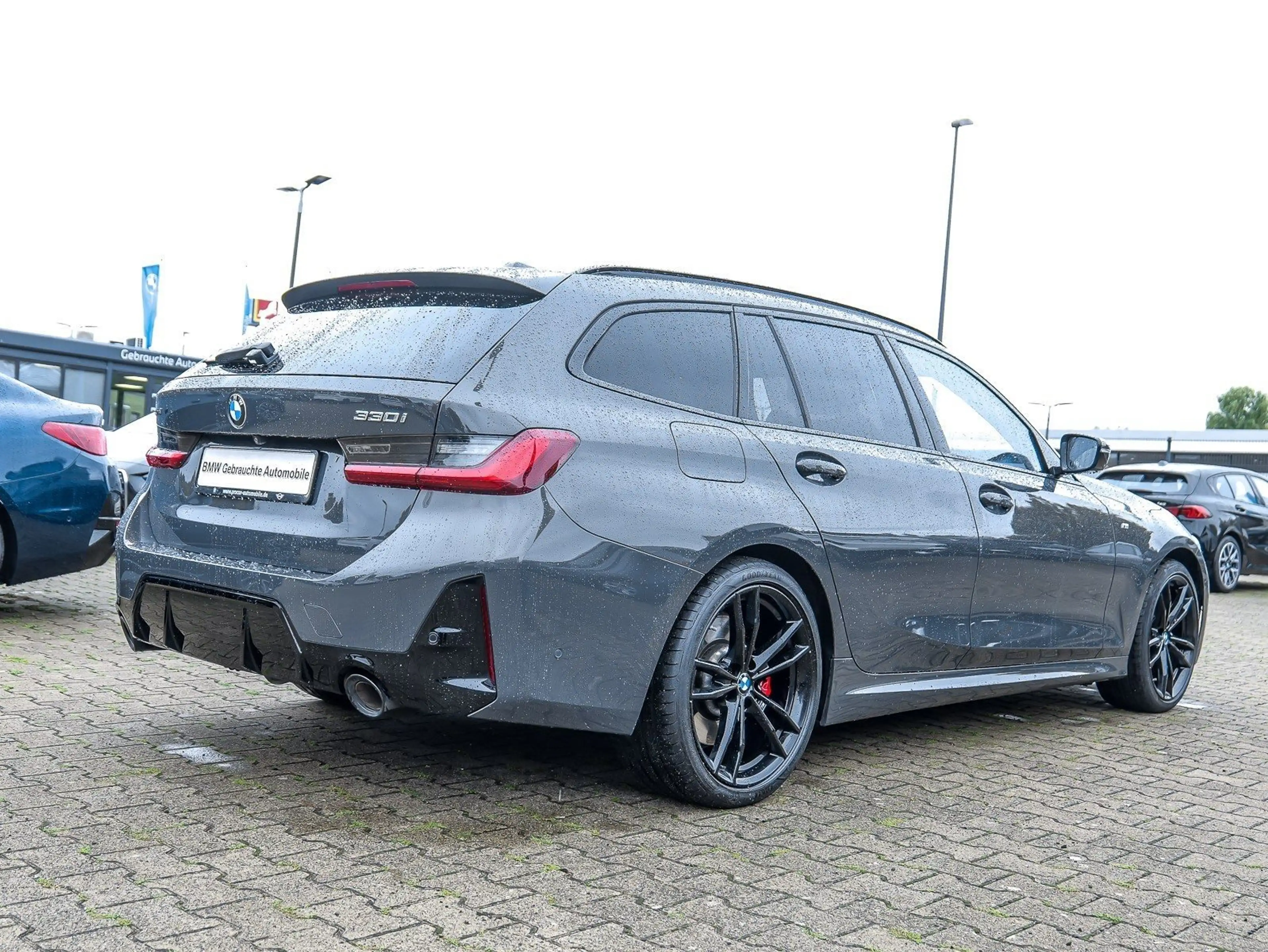 BMW 330 i xDrive Touring M Sport Pro PANO ACC PA+ AHK HuD — photo 2