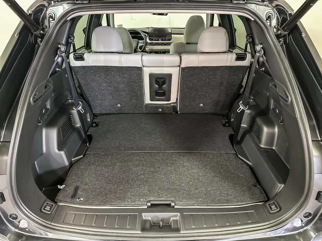 Mitsubishi Outlander снимка Mitsubishi Outlander