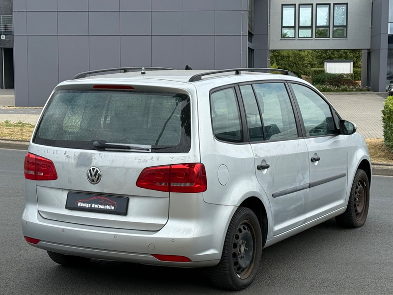 Volkswagen Touran Trendline*1HAND* — photo 5