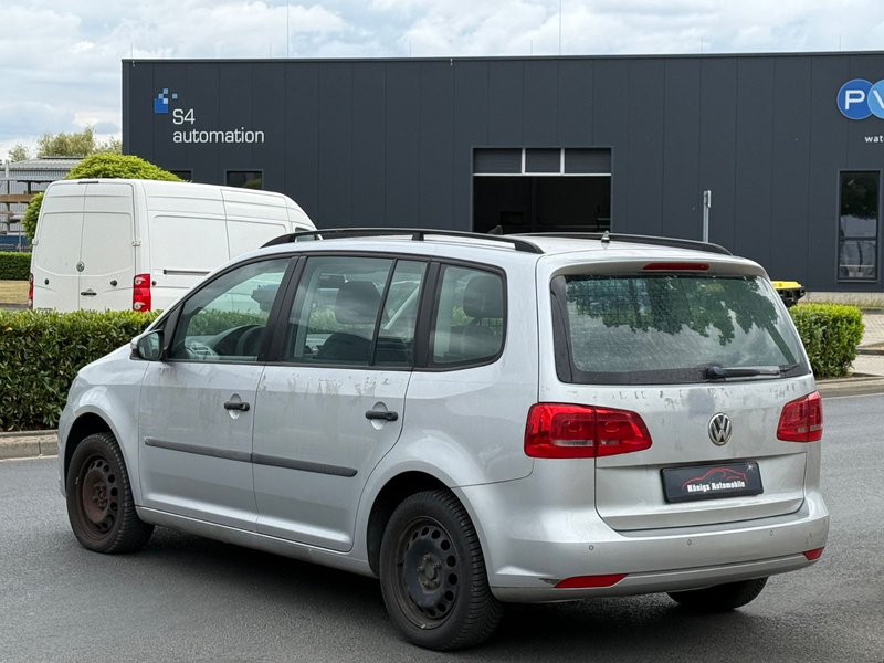 Volkswagen Touran Trendline*1HAND* — photo 3