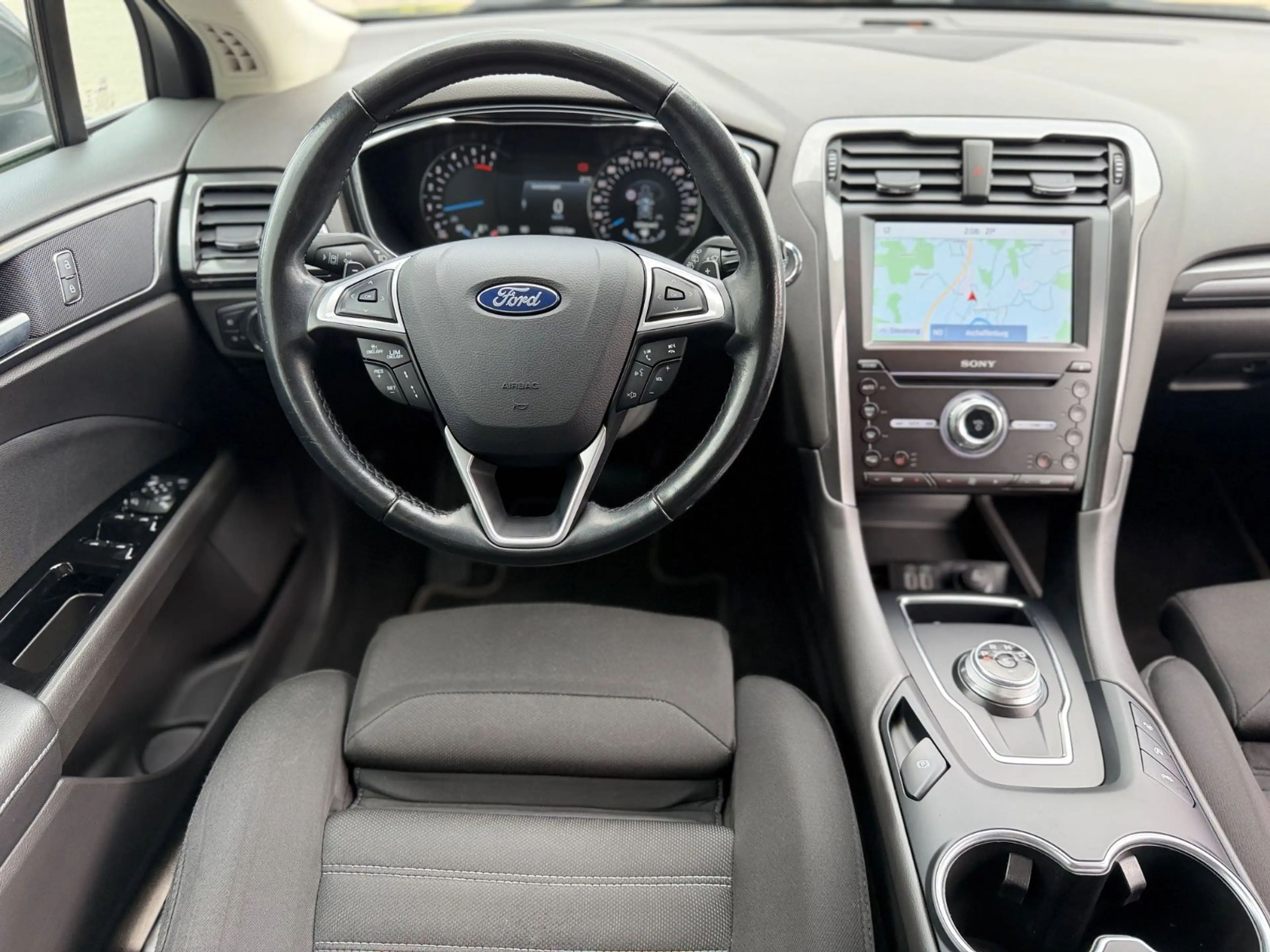 Ford Mondeo Lim. Titanium Automatik ACC Spur — photo 4