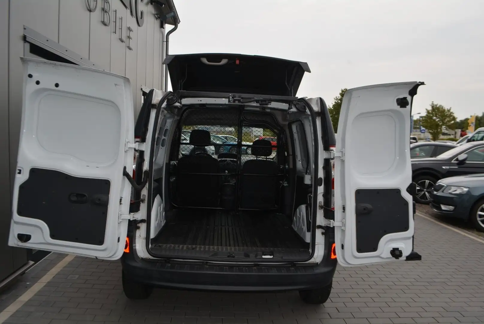 Renault Kangoo Rapid Extra-114PS-Benzin-Klima-VarioPaket Weiß - 2