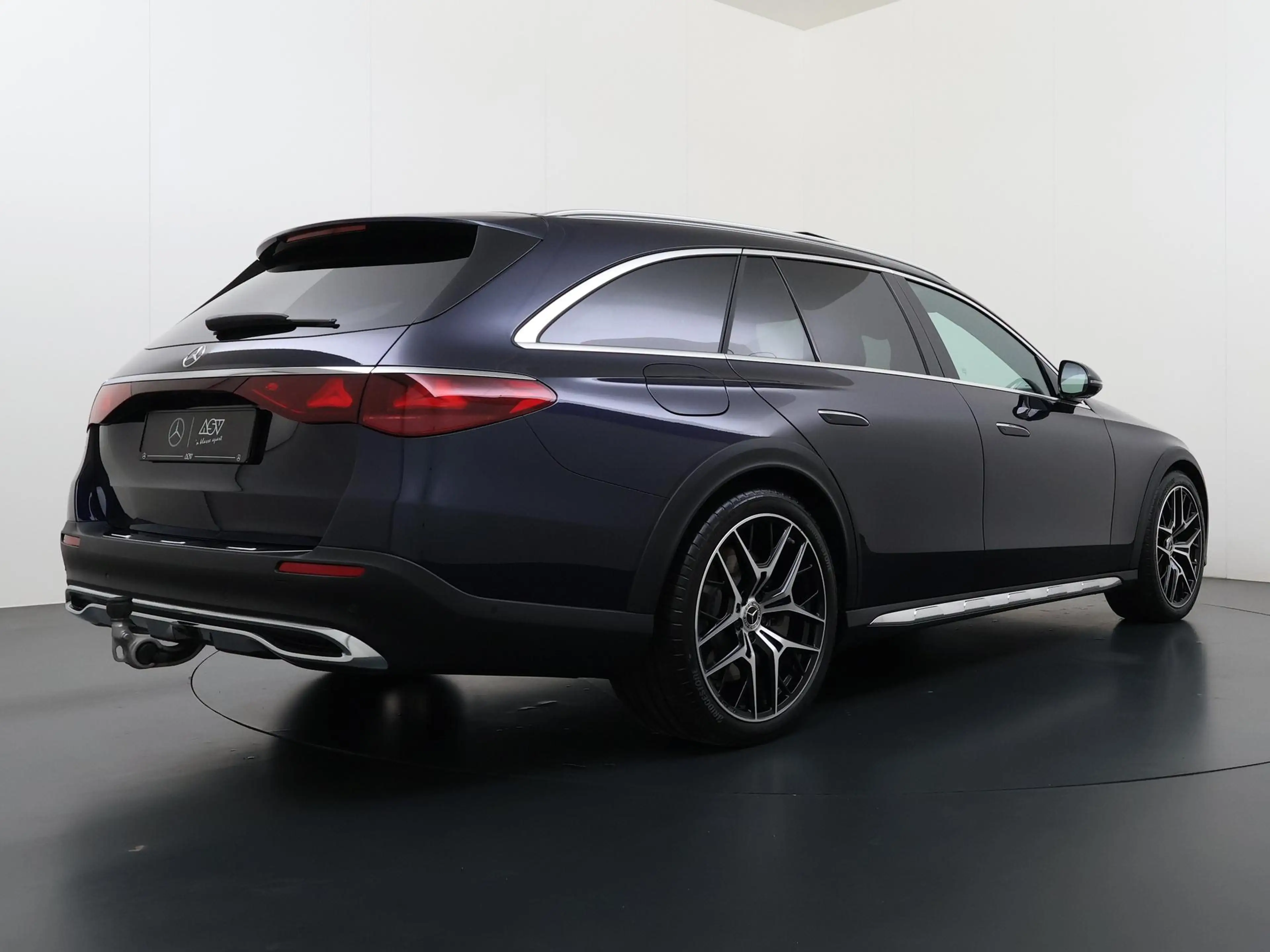 Mercedes-Benz E 300 de 4MATIC All-Terrain Estate | Winter pakket | Pan — photo 9