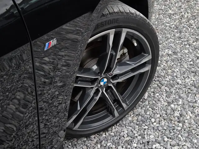 BMW 2 Series view 6