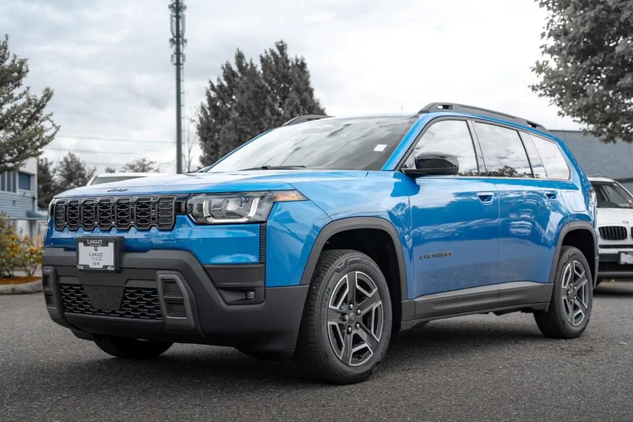 Jeep Cherokee снимка Jeep Cherokee
