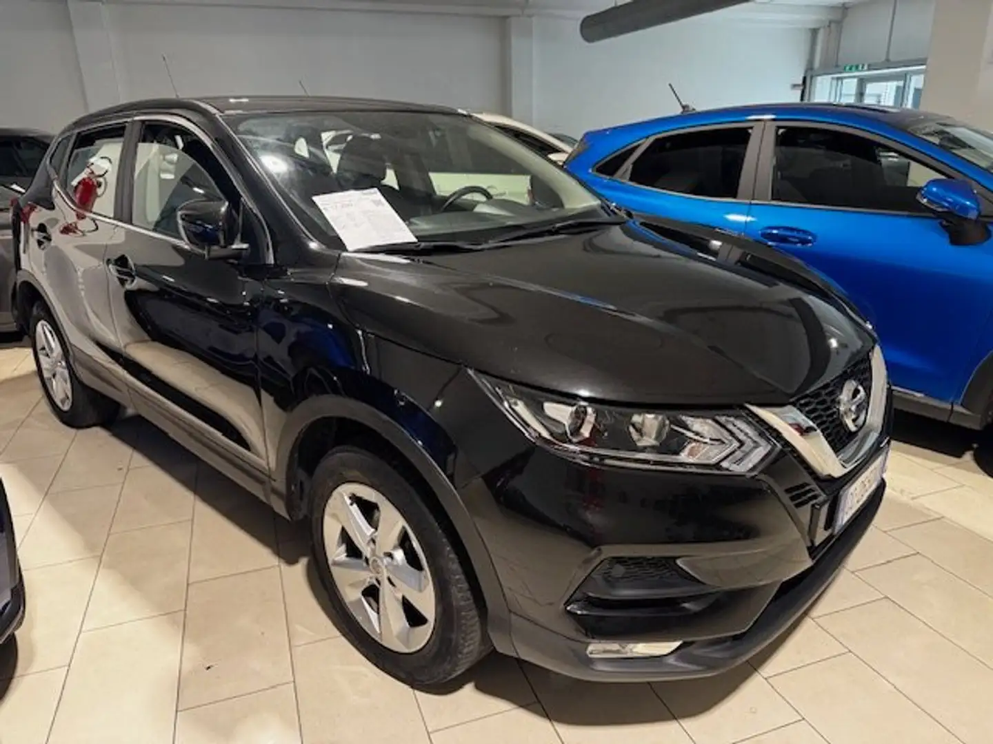 Nissan Qashqai 1.3 dig-t 140cv Acenta Nero - 1