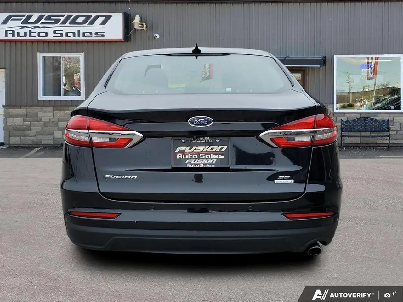Ford Fusion снимка Ford Fusion