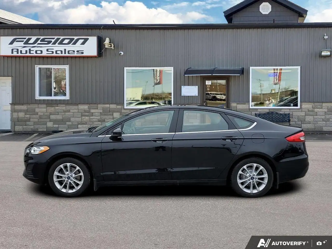 Ford Fusion снимка Ford Fusion
