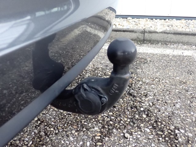 SEAT Alhambra FR 2,0 TDI DSG 4WD 7-Sitze ACC,..... — photo 3