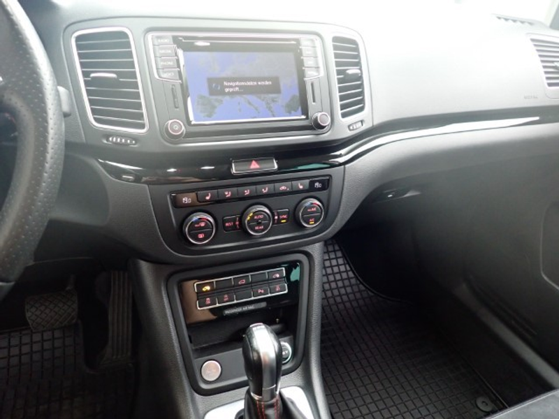 SEAT Alhambra FR 2,0 TDI DSG 4WD 7-Sitze ACC,..... — photo 12