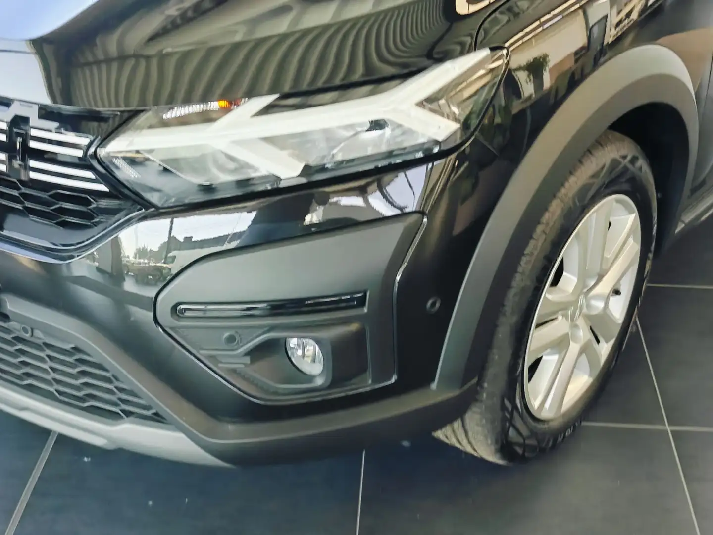 Dacia Sandero Stepway Expression ECO-G 100 + Handsfree Pack + A - 2