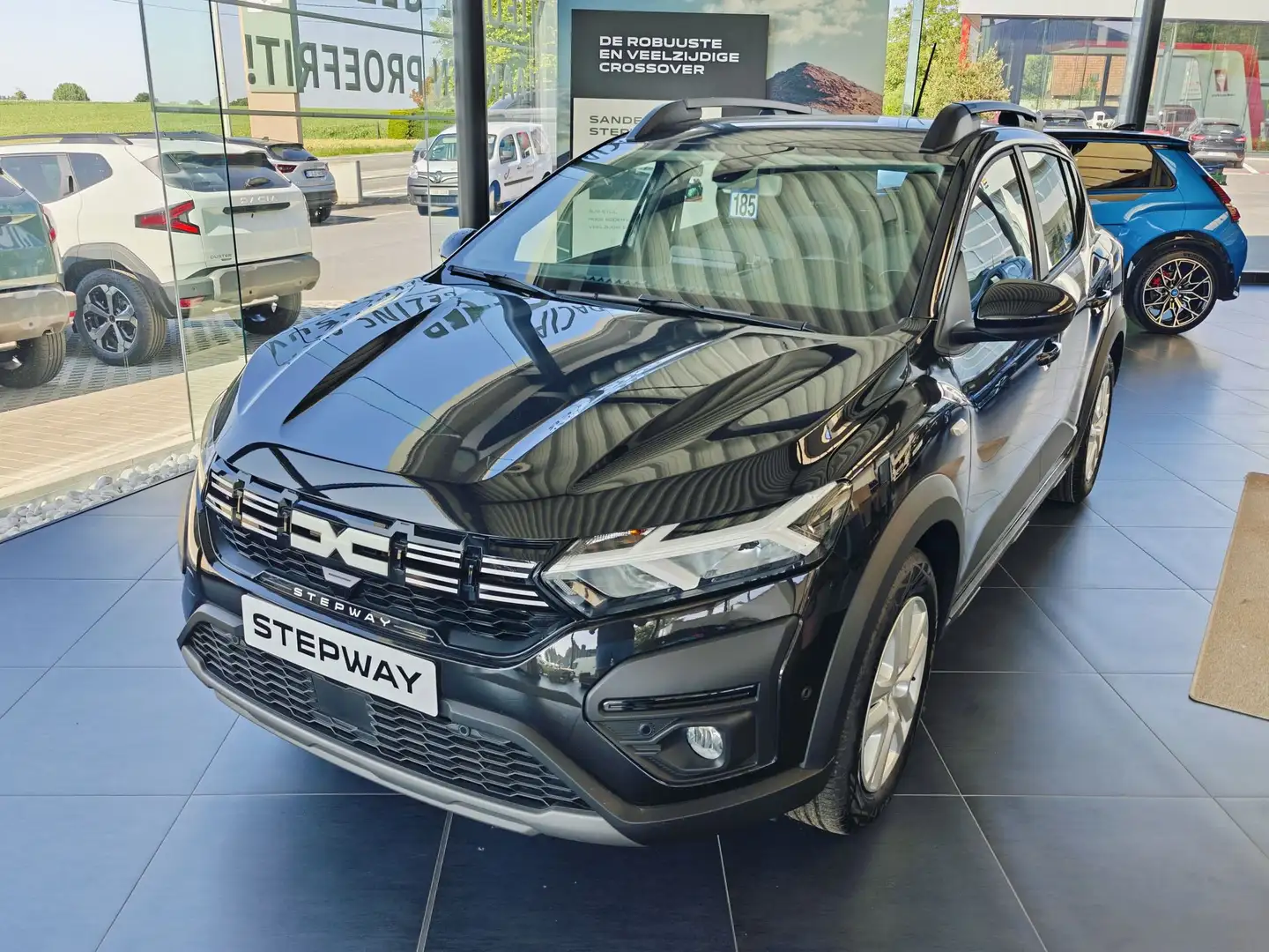 Dacia Sandero Stepway Expression ECO-G 100 + Handsfree Pack + A - 1