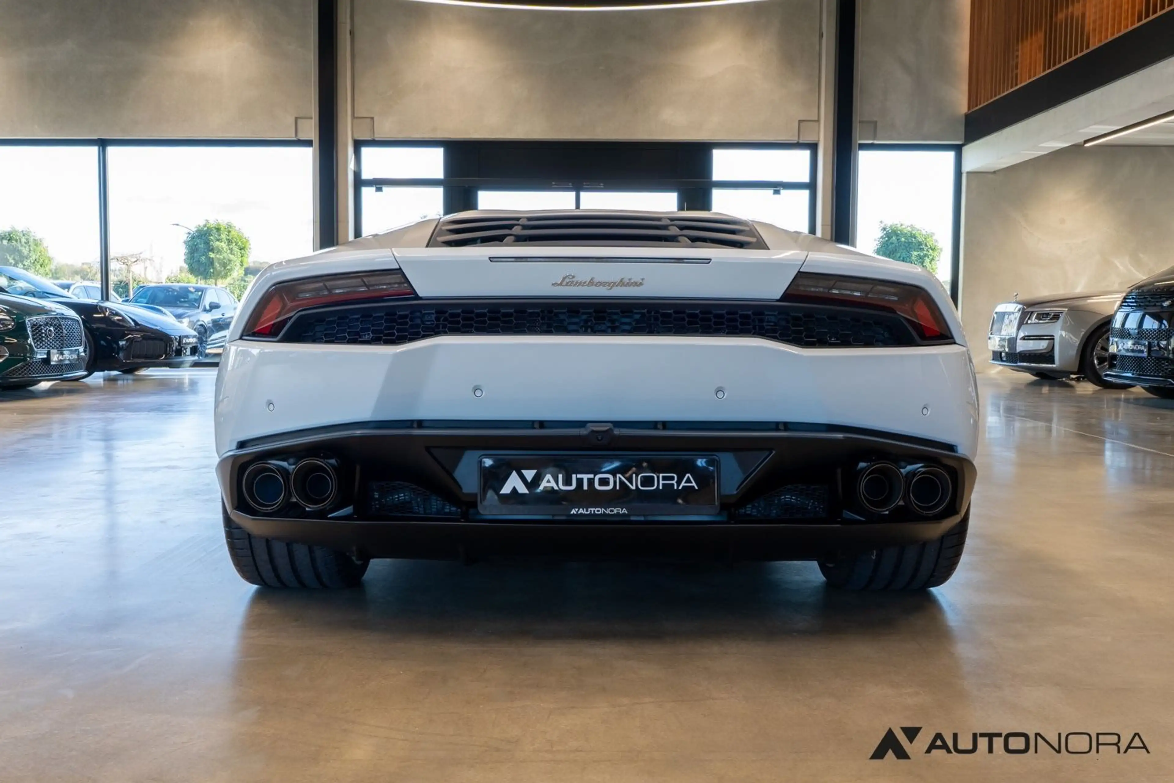 Lamborghini Huracán LP 610-4 Sport-Schalensitze Lift Kamera — photo 15
