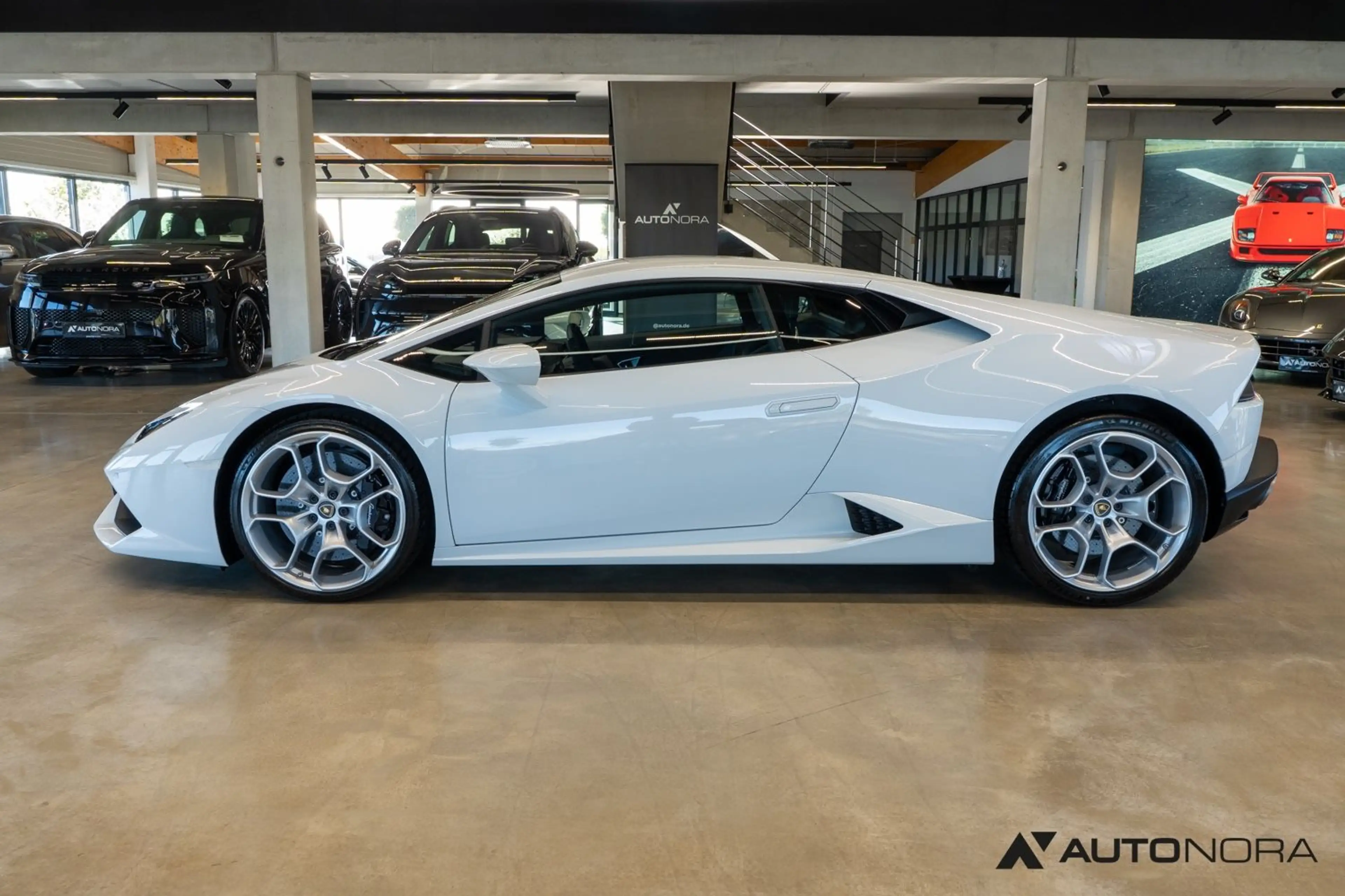 Lamborghini Huracán LP 610-4 Sport-Schalensitze Lift Kamera — photo 7