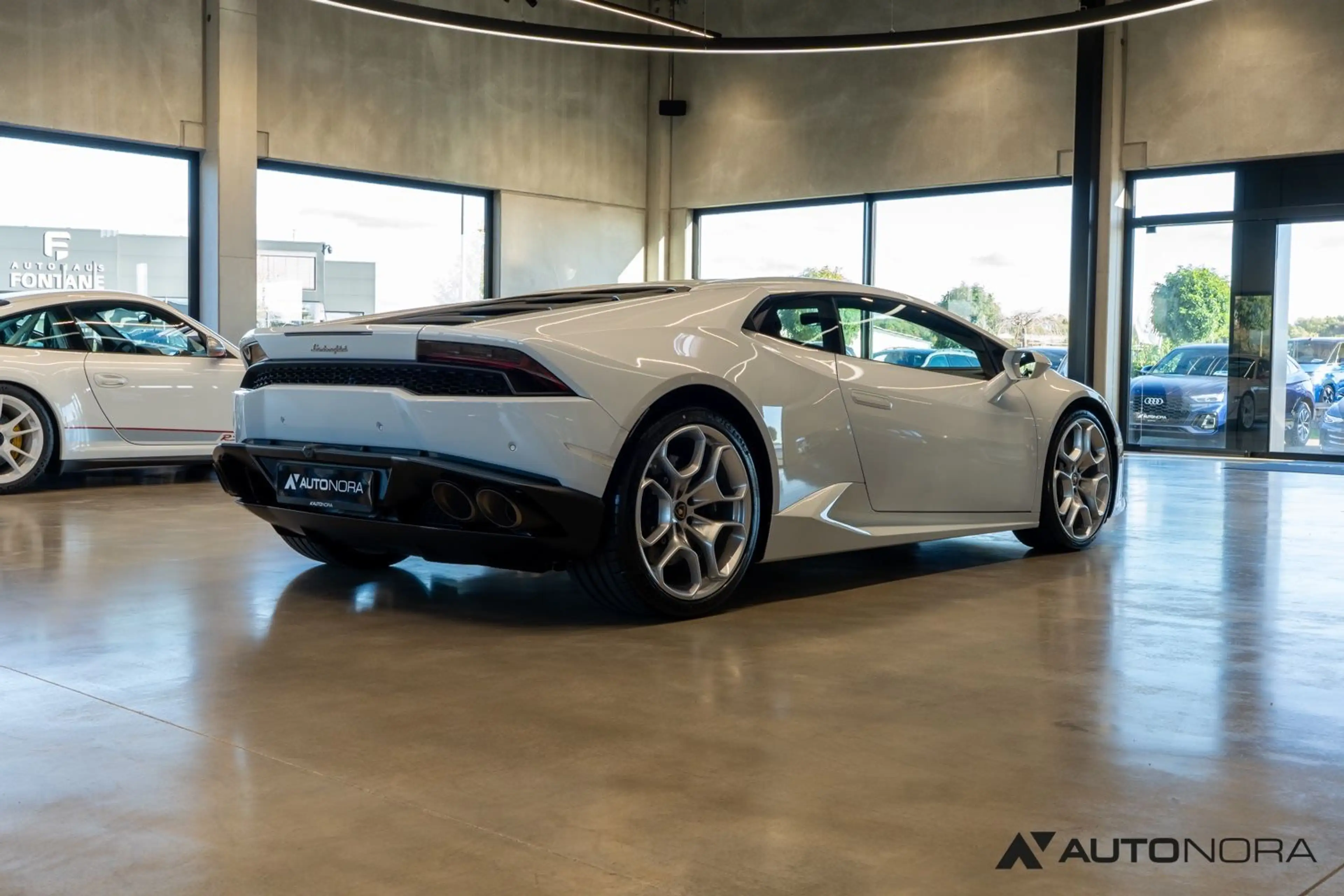 Lamborghini Huracán LP 610-4 Sport-Schalensitze Lift Kamera — photo 14