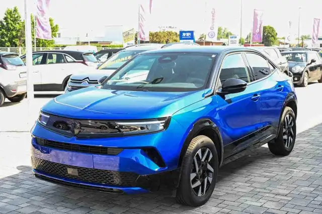 2025 Opel Mokka in Blue for sale