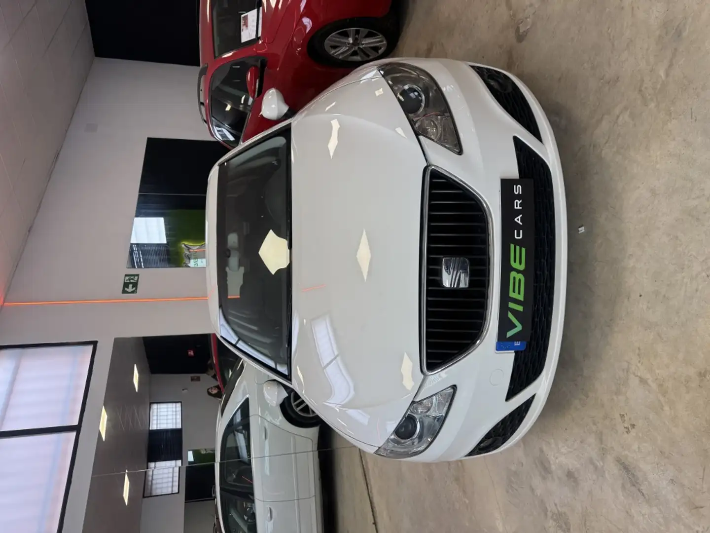 SEAT Exeo 2.0TDI CR Reference 143 Blanco - 1